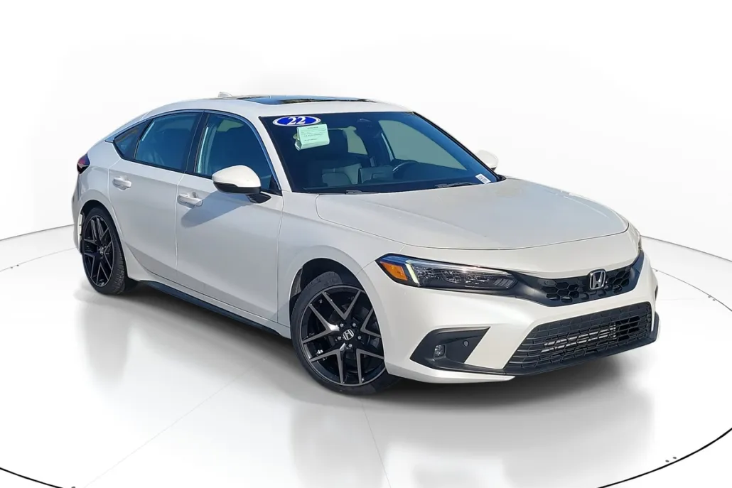 2022 Honda Civic Hatchback Sport Touring photo 1