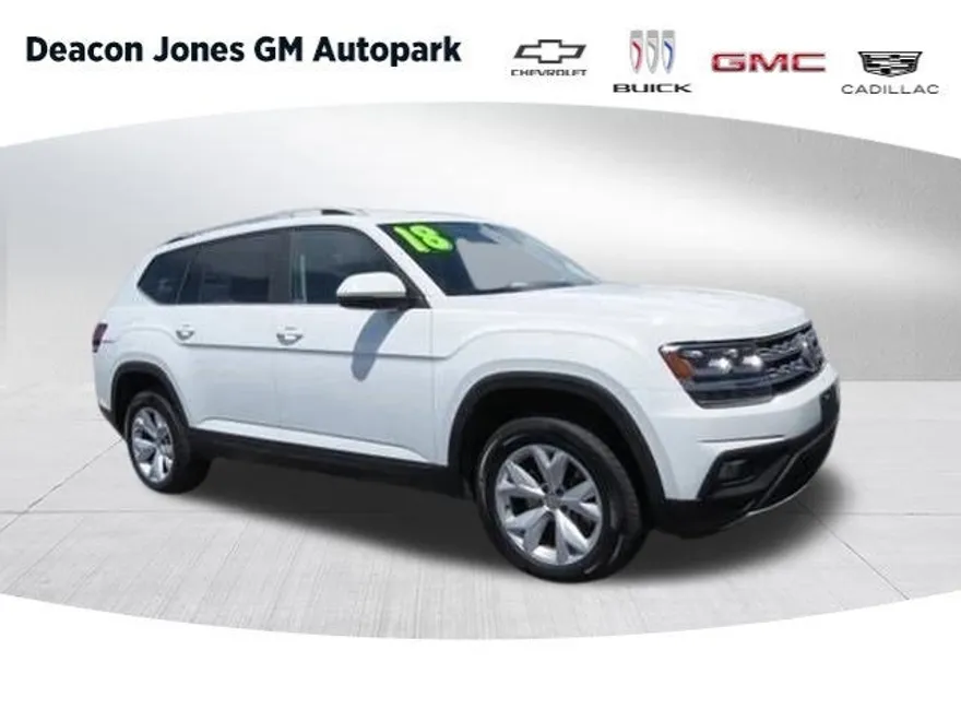 2023 Volkswagen Atlas V6 SE Technology photo 1