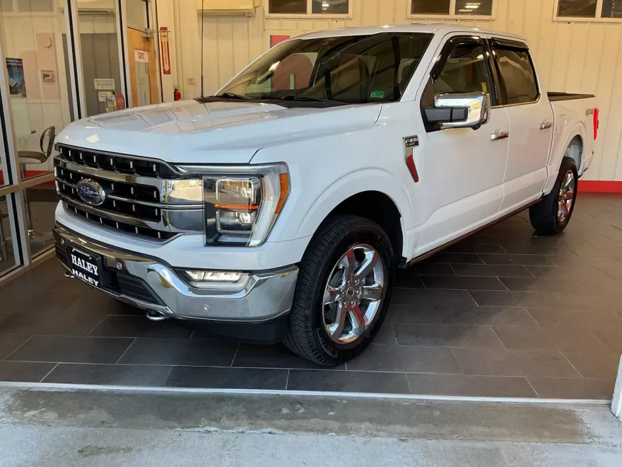 2022 Ford F-150 Lariat photo 1
