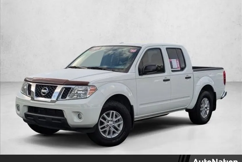 2016 Nissan Frontier Crew Cab SV photo 1