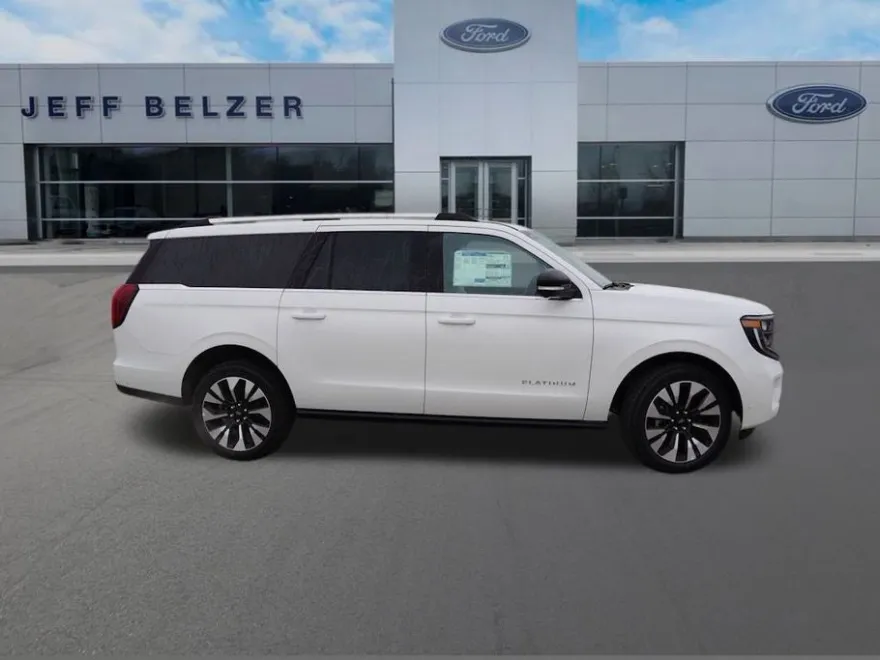 2025 Ford Expedition MAX Platinum photo 1
