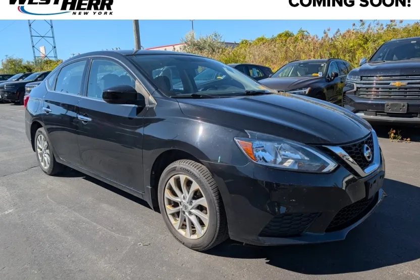 2018 Nissan Sentra SV photo 1