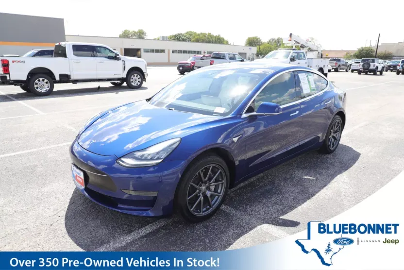 2020 Tesla Model 3 photo 1