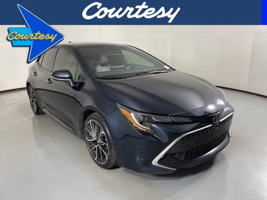 2022 Toyota Corolla XSE photo 1