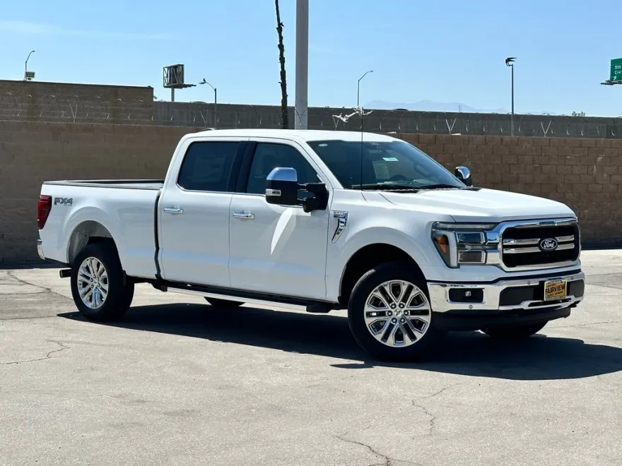 2025 Ford F-150 Lariat photo 1
