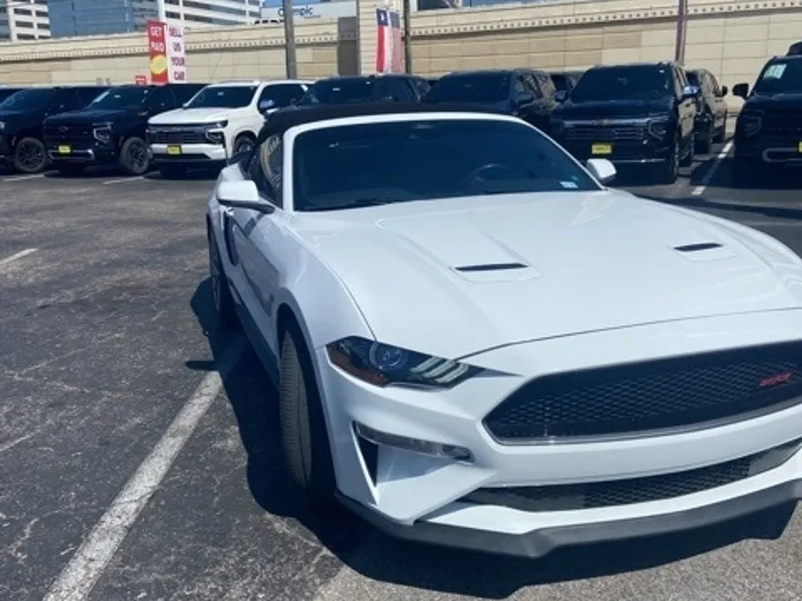 2023 Ford Mustang GT Premium Convertible photo 1