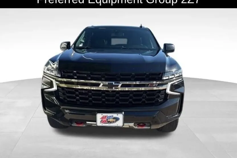 2021 Chevrolet Tahoe Z71 photo 1
