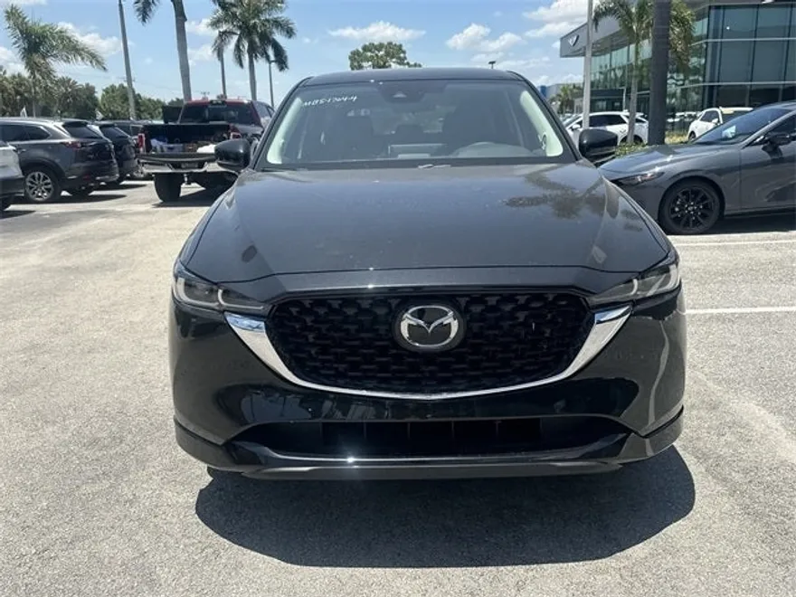 2025 Mazda CX-5 2.5 Select photo 3