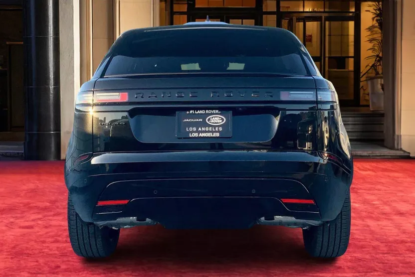 2025 Land Rover Range Rover Velar SE photo 1
