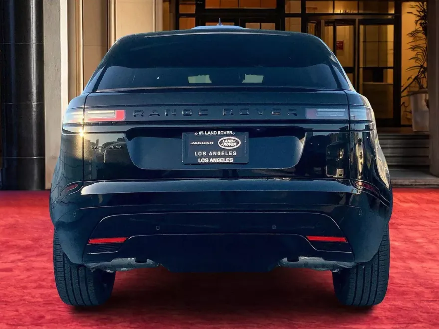 2025 Land Rover Range Rover Velar SE photo 1
