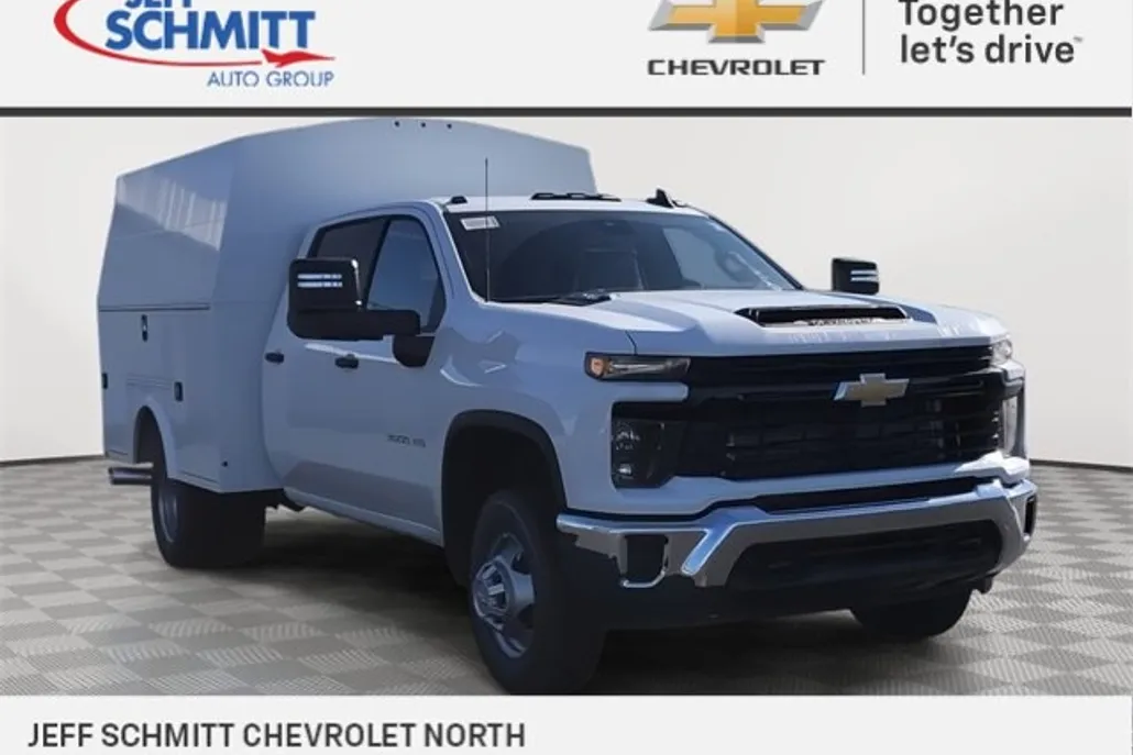 2024 Chevrolet Silverado 3500HD Work Truck photo 1