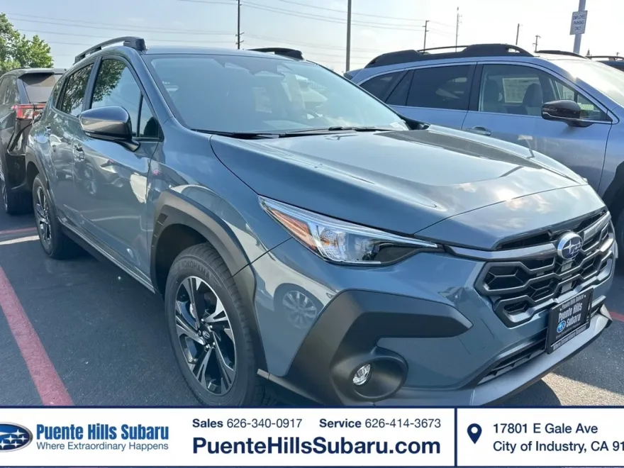 2025 Subaru Crosstrek Premium photo 1