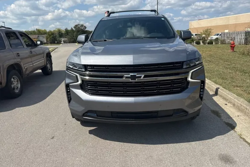 2022 Chevrolet Tahoe RST photo 1