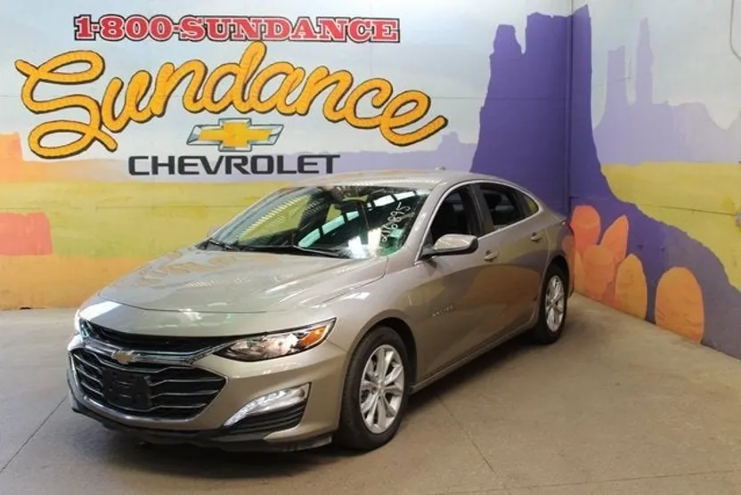 2024 Chevrolet Malibu 1LT photo 1