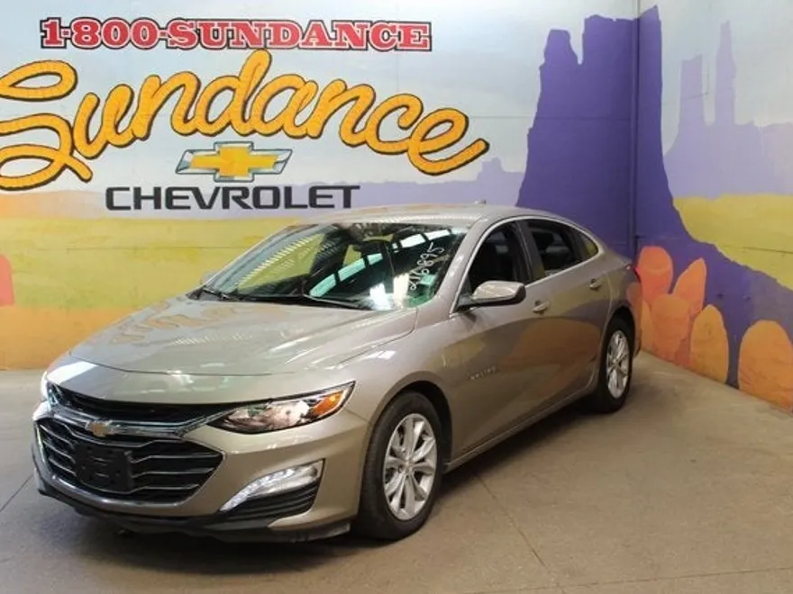 2024 Chevrolet Malibu 1LT photo 1
