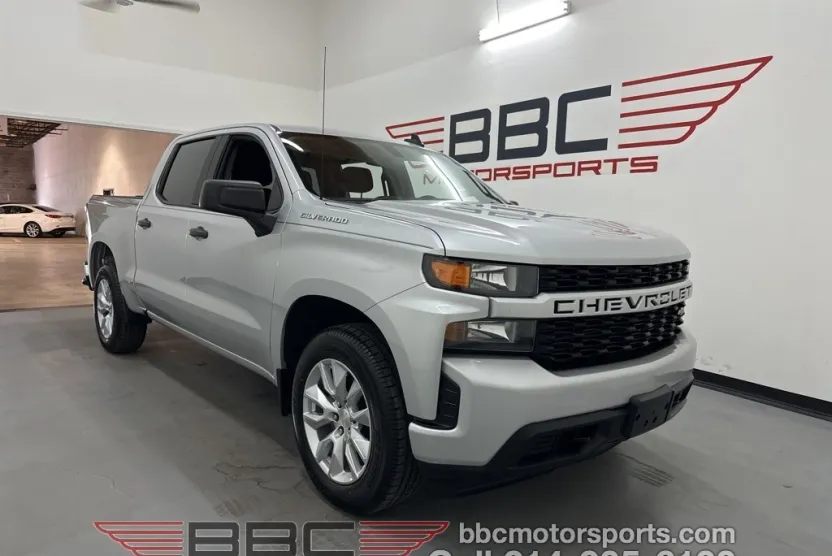 2020 Chevrolet Silverado 1500 Custom photo 1