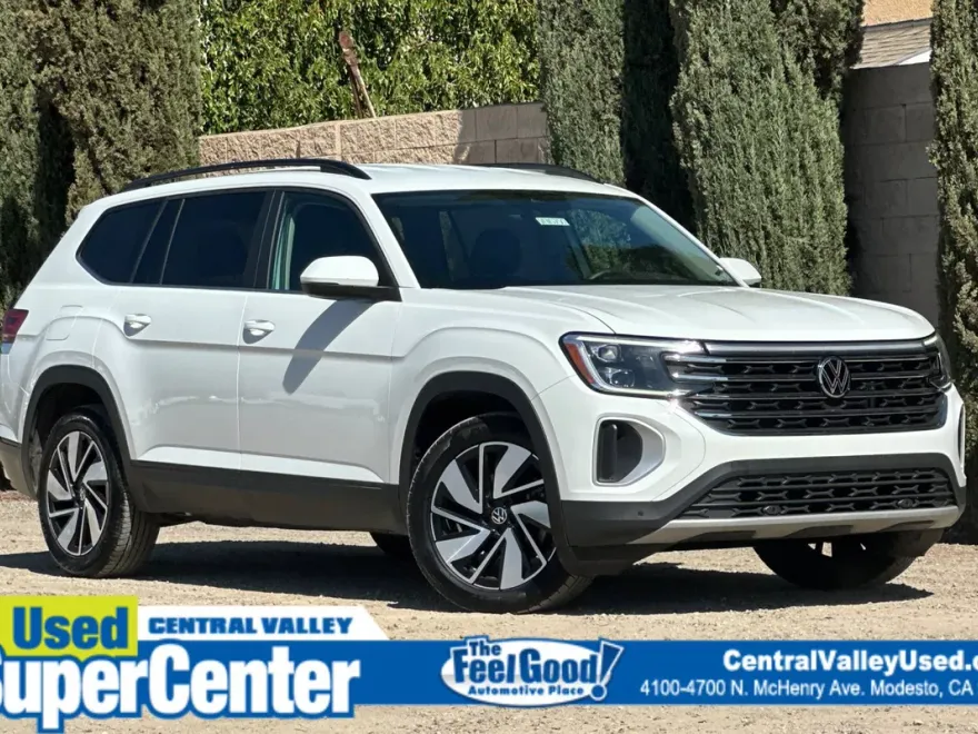 2024 Volkswagen Atlas SE Technology photo 1