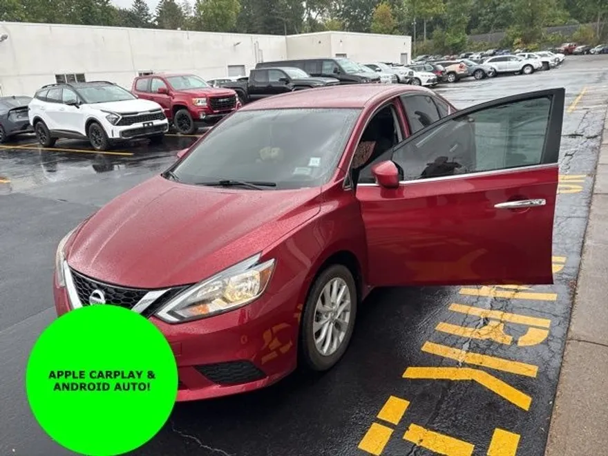 2019 Nissan Sentra SV photo 1