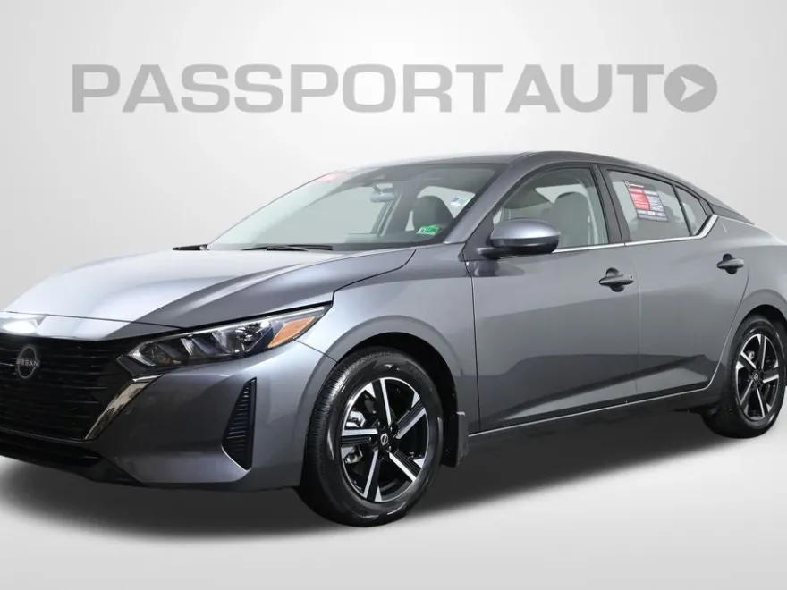 2024 Nissan Sentra SV photo 1