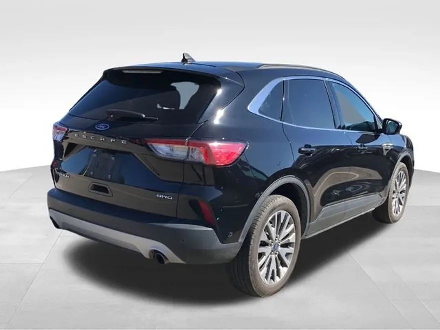 2021 Ford Escape Titanium photo 1