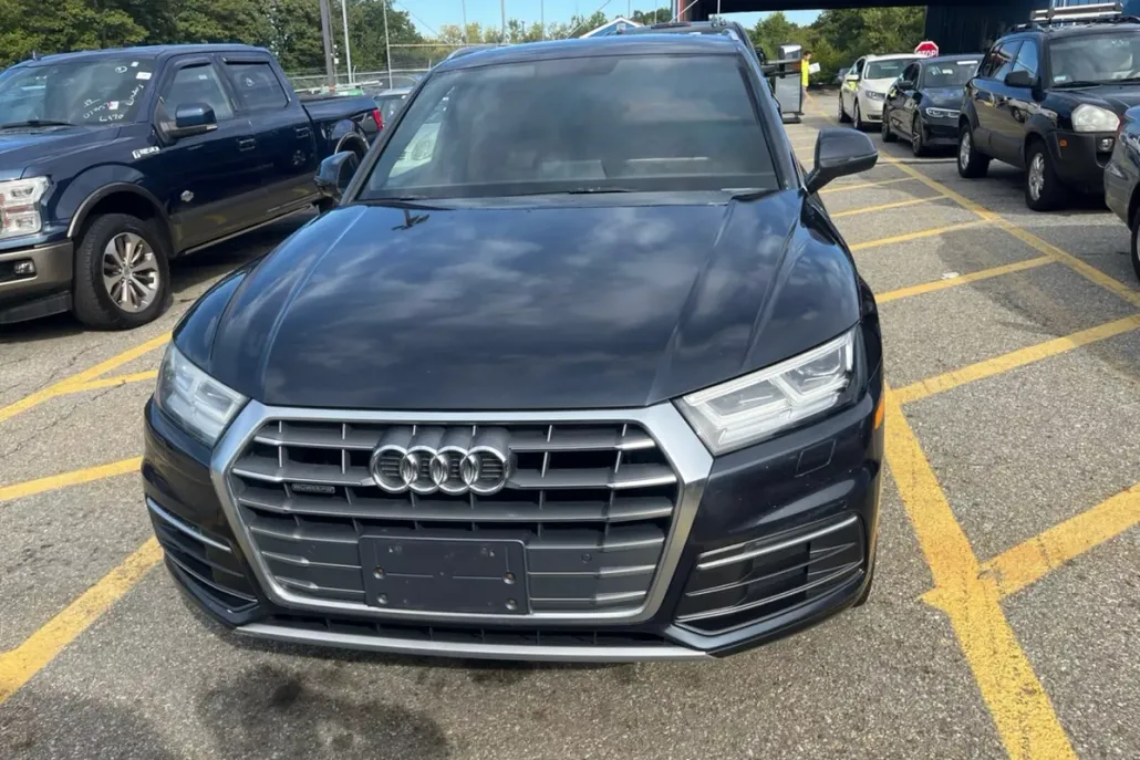 2018 Audi Q5 Premium Plus photo 1