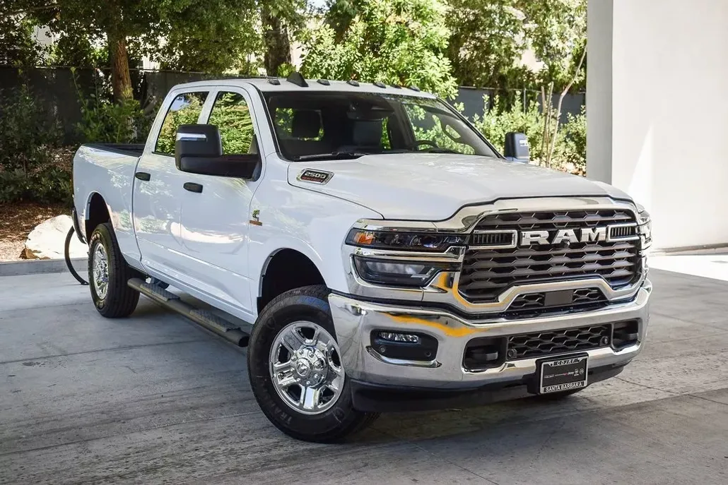 2025 Ram 2500 Tradesman photo 1