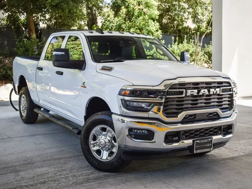 2025 Ram 2500 Tradesman photo 1
