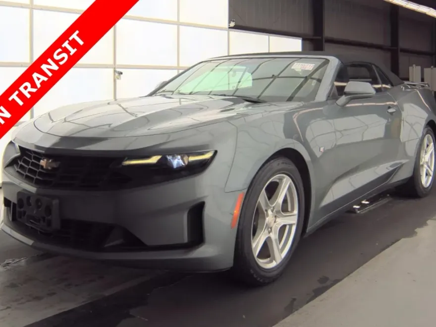 2020 Chevrolet Camaro 1LT photo 1