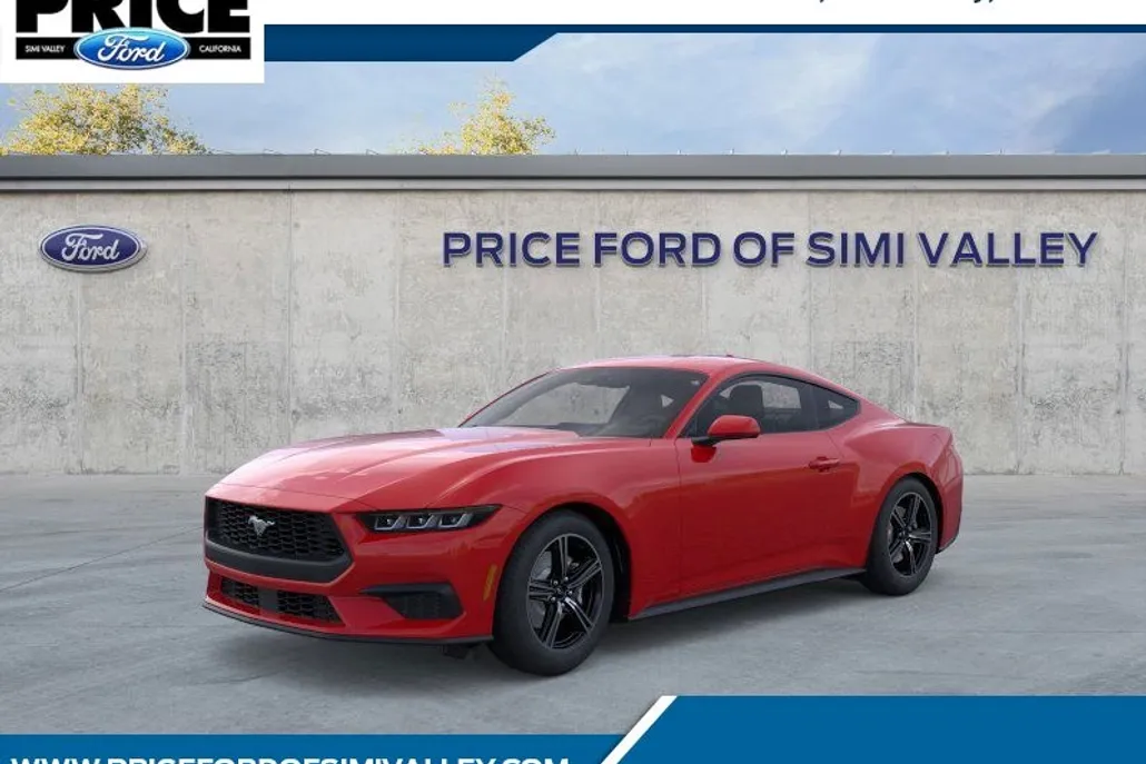2025 Ford Mustang EcoBoost photo 1