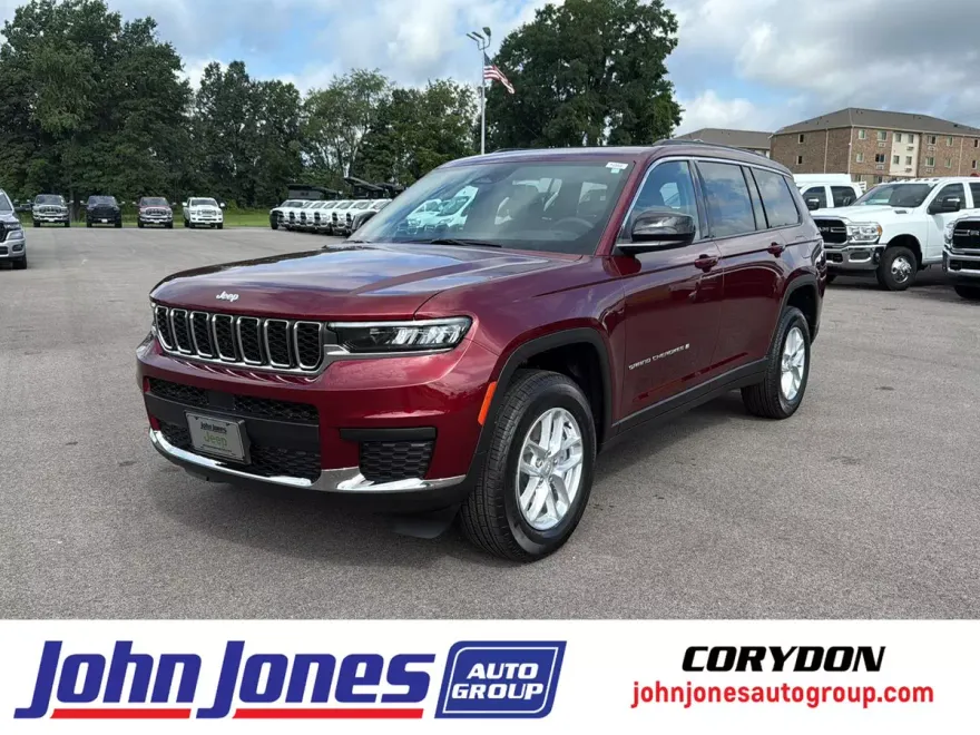 2025 Jeep Grand Cherokee Laredo X photo 1