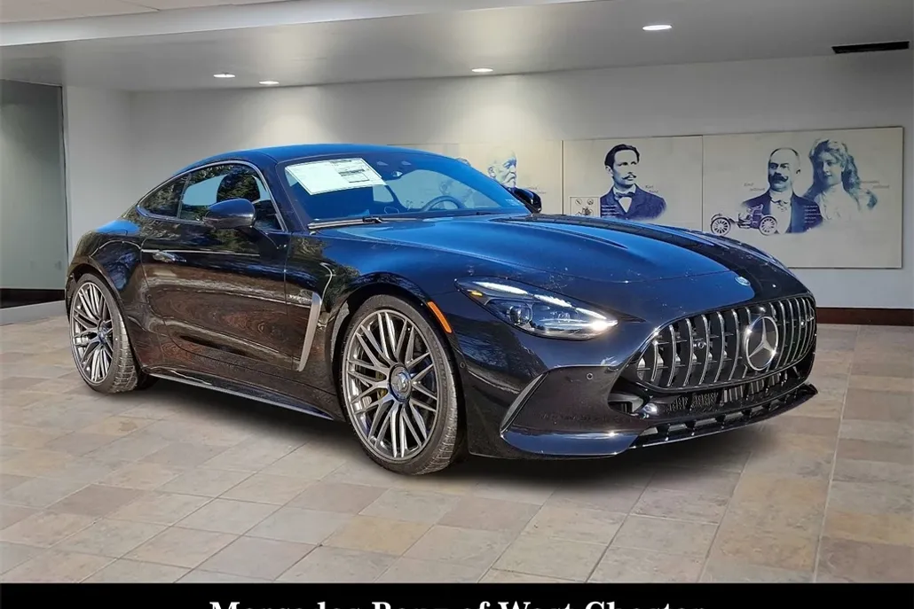 2025 Mercedes Benz AMG GT 63 photo 1