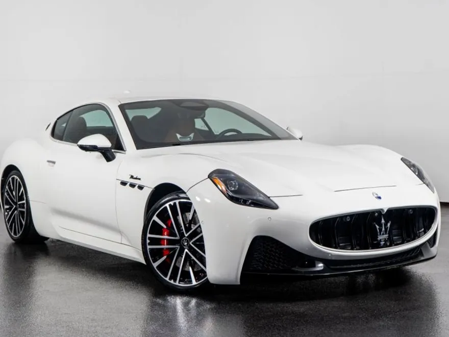 2024 Maserati Granturismo Modena photo 1