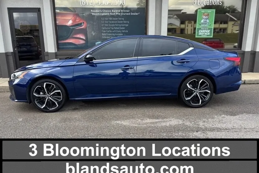 2024 Nissan Altima 2.5 SR photo 1