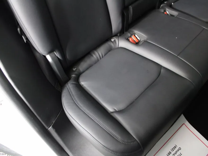 2020 Tesla Model Y Long Range photo 28