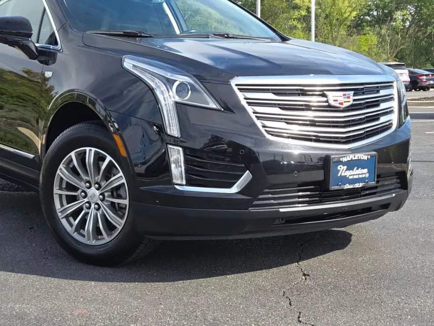 2018 Cadillac XT5 Luxury photo 1