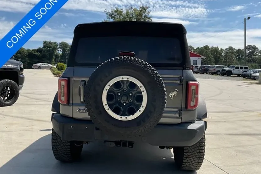 2021 Ford Bronco Outer Banks photo 1