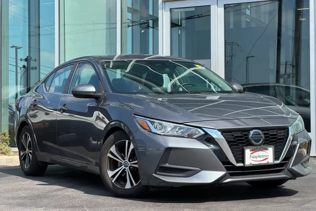 2021 Nissan Sentra SV photo 1