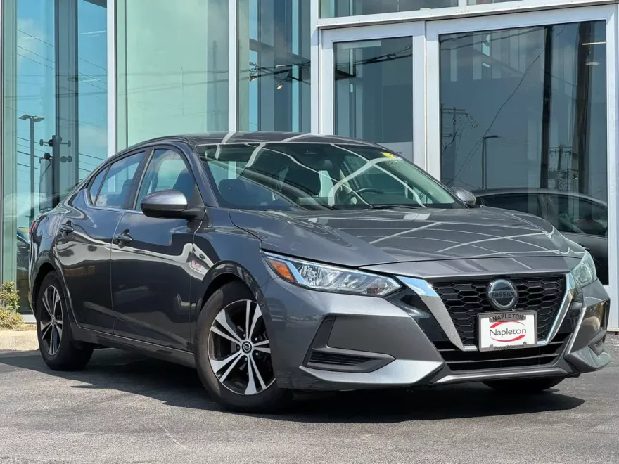 2021 Nissan Sentra SV photo 1