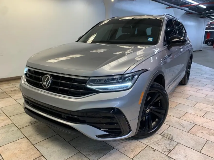 2023 Volkswagen Tiguan SE R-Line Black photo 1