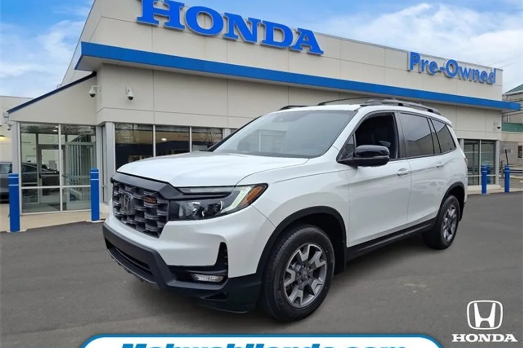 2022 Honda Passport TrailSport photo 1