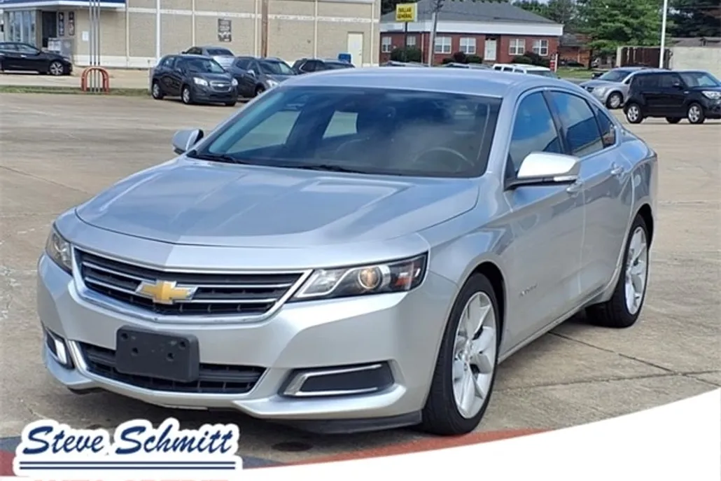 2017 Chevrolet Impala 1LT photo 1