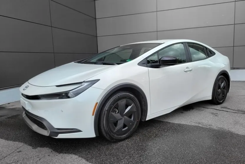 2023 Toyota Prius Prime XSE Premium photo 1