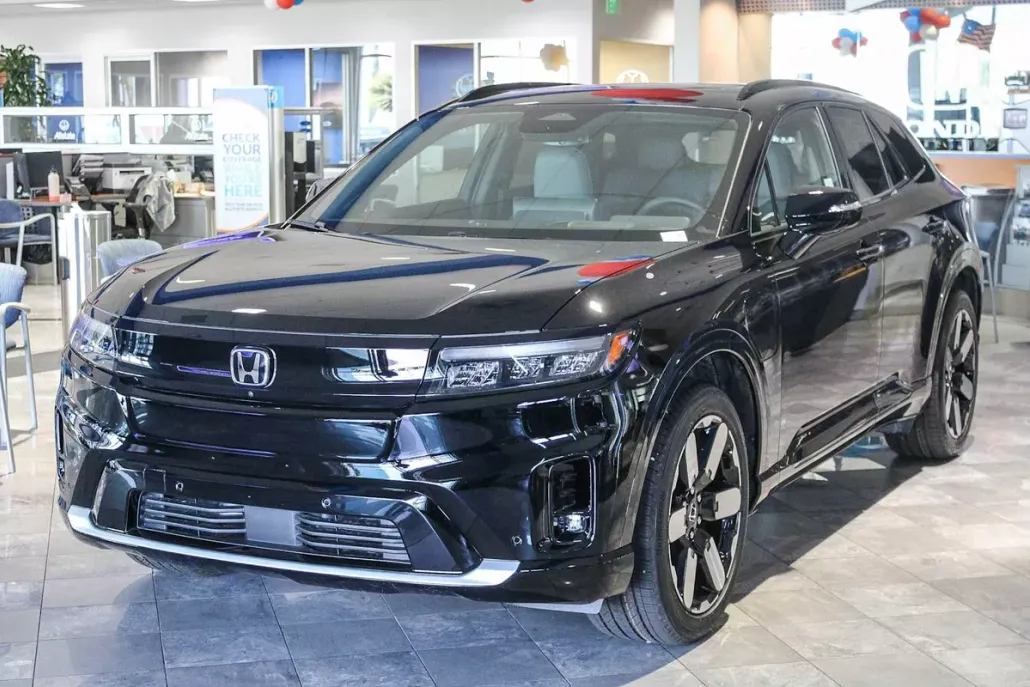 2025 Honda Prologue Elite photo 1