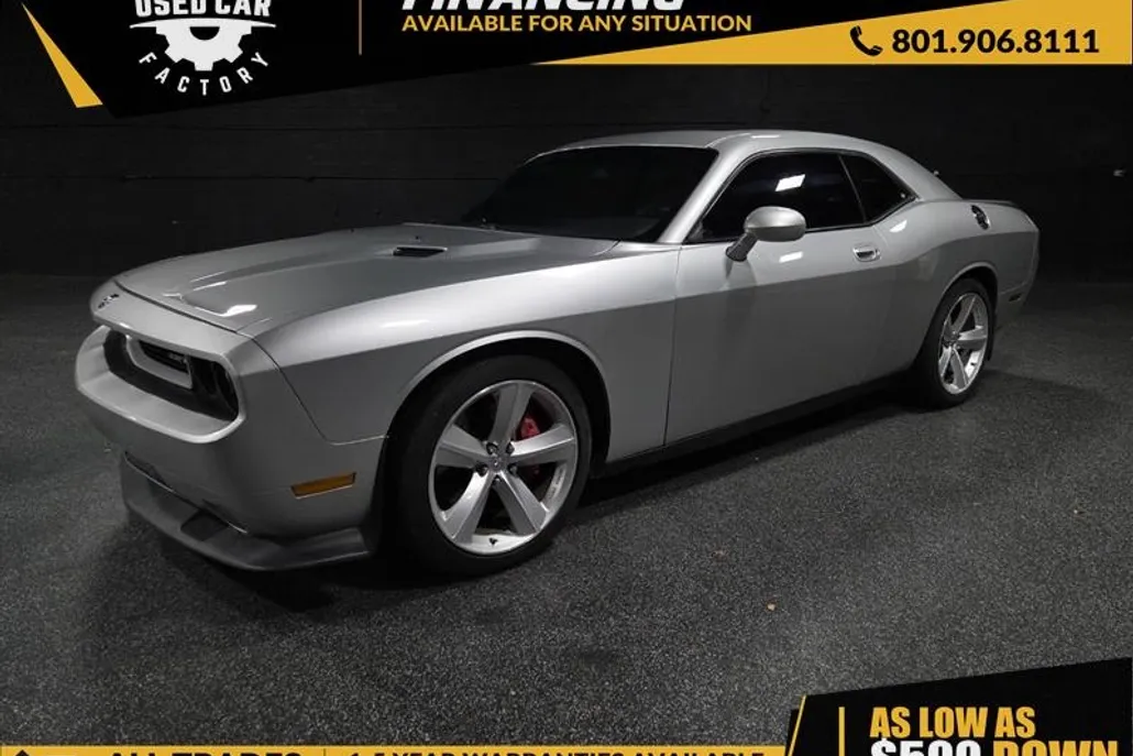 2010 Dodge Challenger SRT8 photo 1