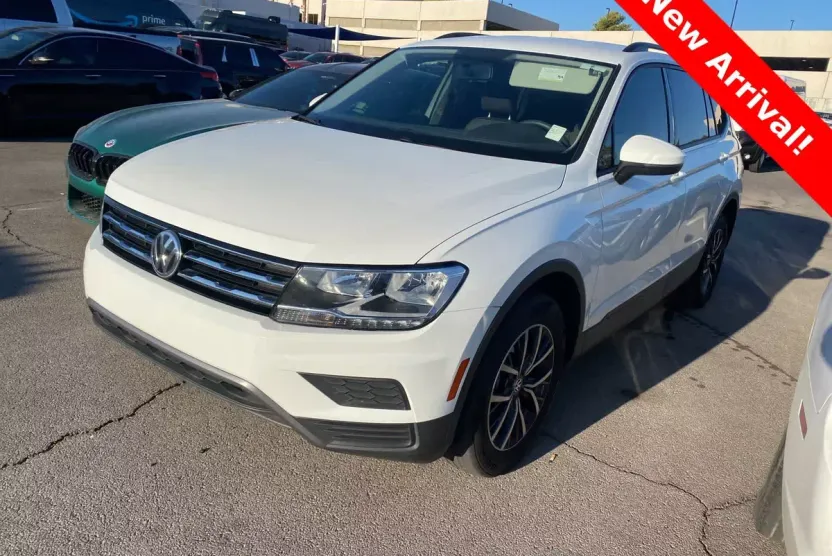 2021 Volkswagen Tiguan S photo 1