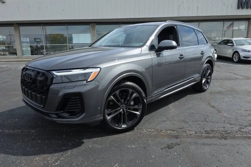 2025 Audi Q7 Premium Plus 55 photo 1