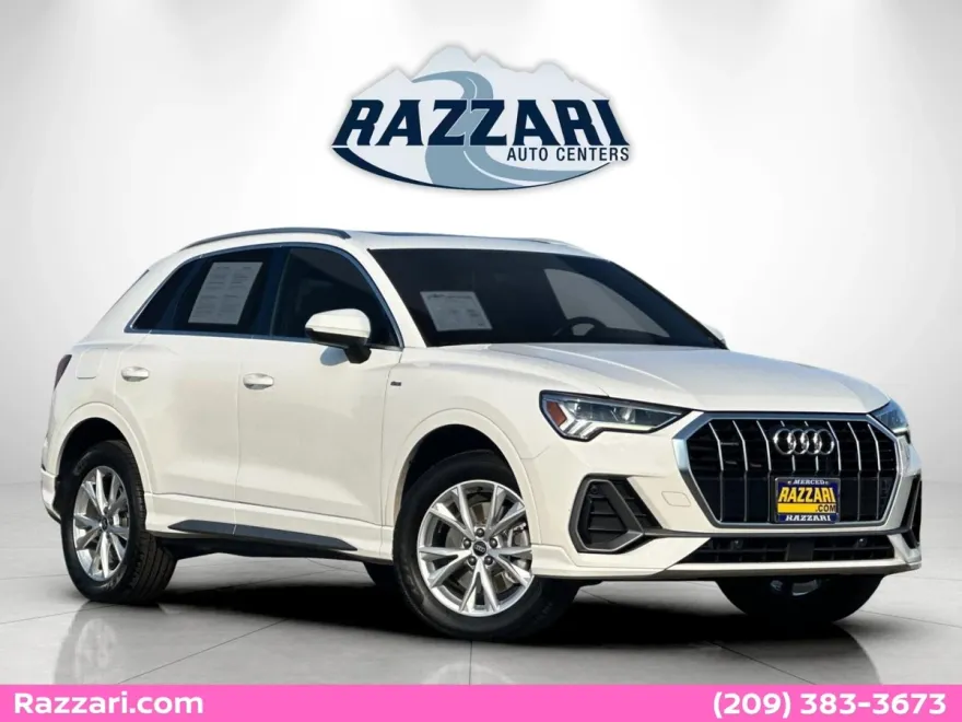 2023 Audi Q3 45 TFSI S line Premium photo 1