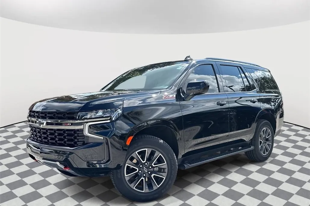 2021 Chevrolet Tahoe Z71 photo 1