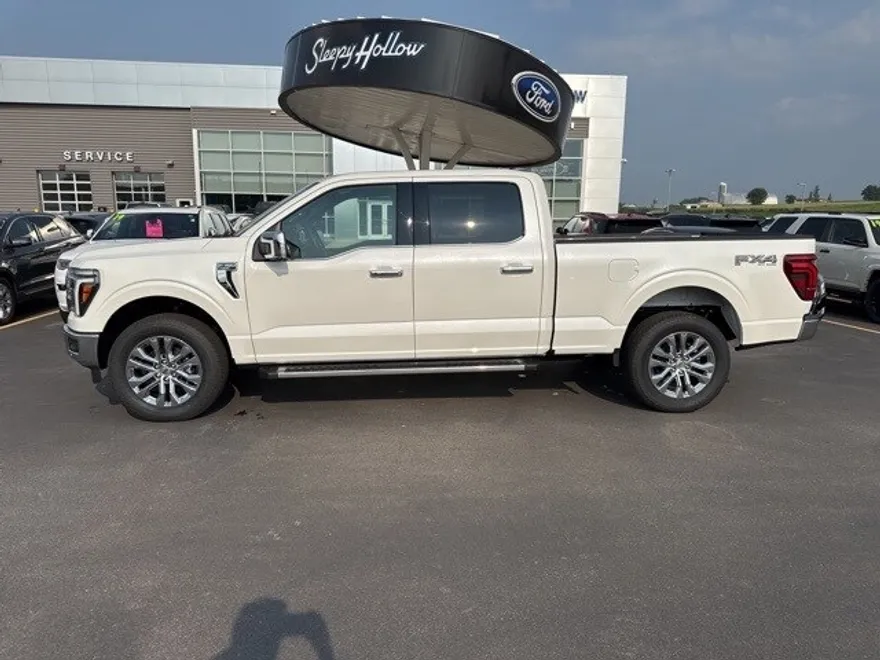 2025 Ford F-150 Lariat photo 1