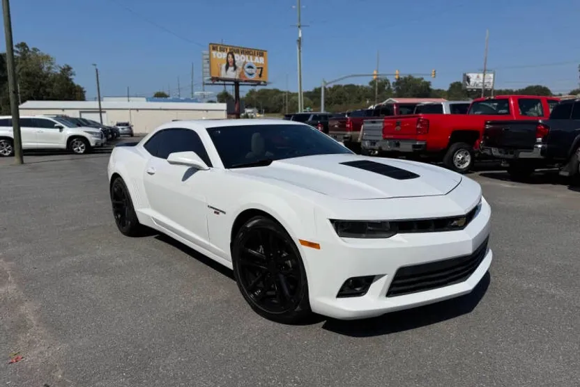 2015 Chevrolet Camaro 2SS photo 1
